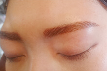 アートメイク眉