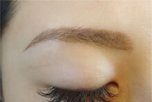 アートメイク眉