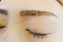 アートメイク眉