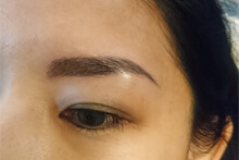 アートメイク眉