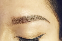 アートメイク眉・アイライン