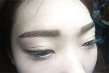 アートメイク眉