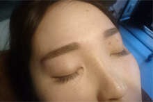 アートメイク眉