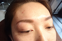 アートメイク眉