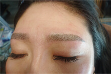 アートメイク眉