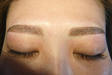 アートメイク眉