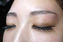 アートメイク眉