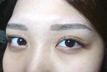 アートメイク眉